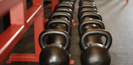 revêtement caoutchouc escalier antidérapant